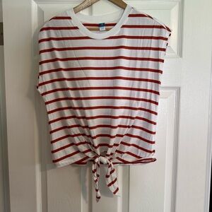 Old Navy tie tank. Red/white stripe. M Tall.